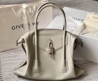 GIVENCHY Original Quality Handbags 428