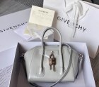 GIVENCHY Original Quality Handbags 09