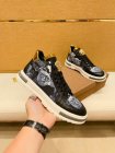 Versace Men's Shoes 225