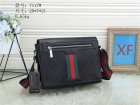 Gucci Normal Quality Handbags 318