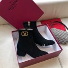 Valentino Women's Shoes 539