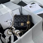 Chanel High Quality Handbags 543