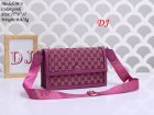 Gucci Normal Quality Handbags 130