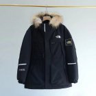 The North Face Men's Outerwears 210