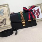 Gucci High Quality Handbags 970