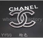 Chanel Brooch 70